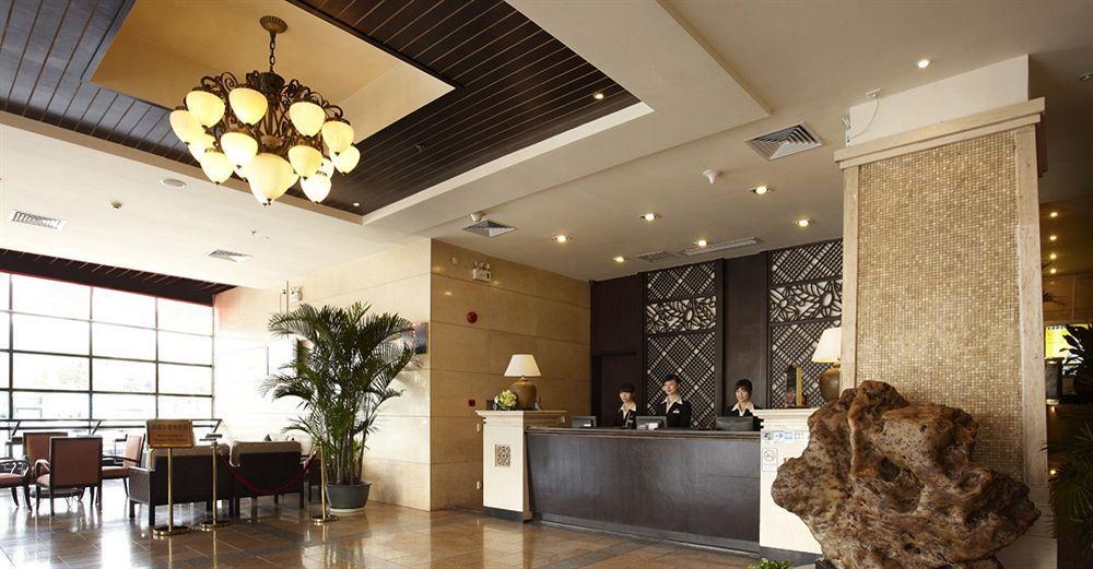Warm Yes Business Hotel Гуанчжоу Экстерьер фото