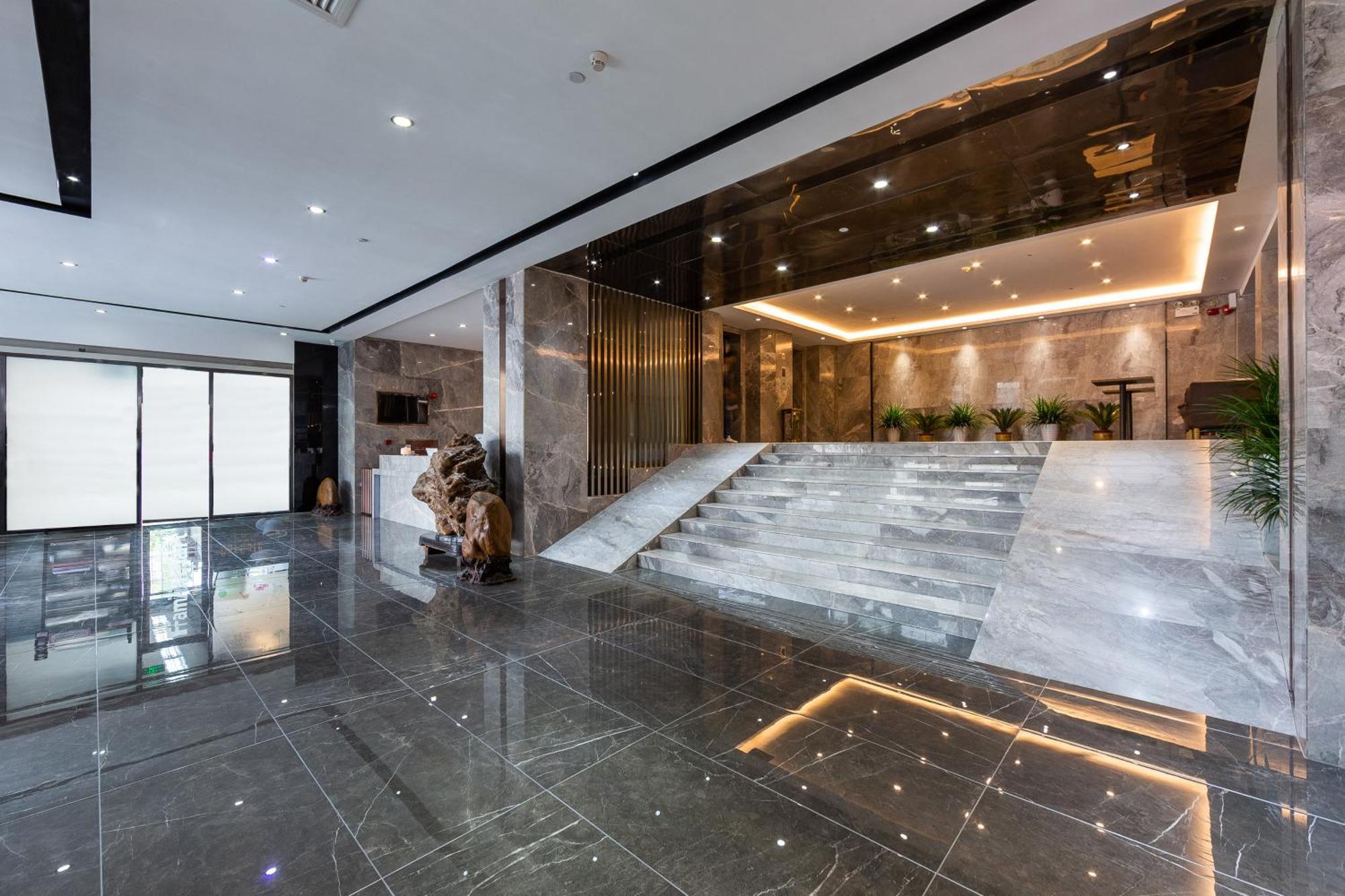 Warm Yes Business Hotel Гуанчжоу Экстерьер фото