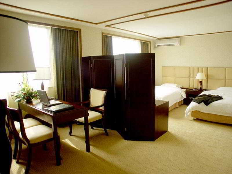 Warm Yes Business Hotel Гуанчжоу Номер фото